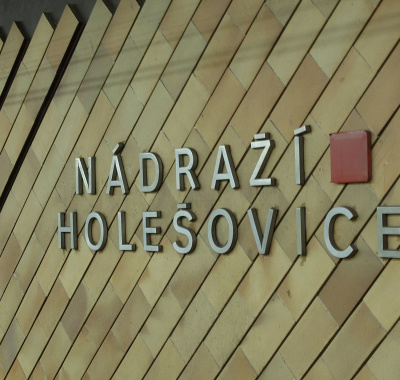 Společný podnik na...