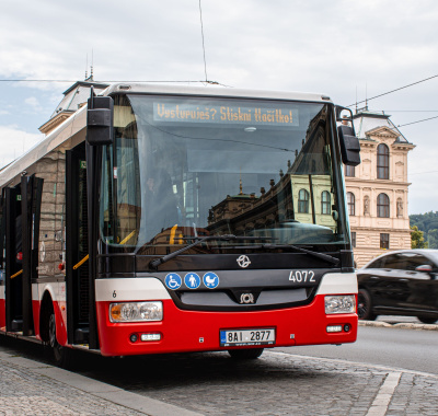 Všechny autobusové a...