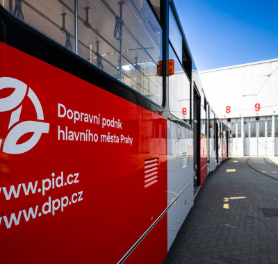 Video: otevření tramvajové...