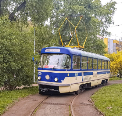 Šest pražských tramvají...