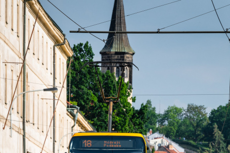 Klimatizované tramvaje pozná cestující podle žluté čelní masky