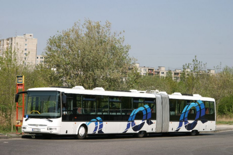 Prototyp kloubového vozu SOR NB 18 v obratišti Na Beránku (26. 4. 2007, foto: Roman Vanka)