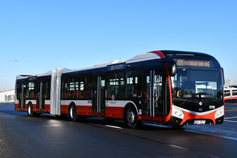 Autobus SOR NS 18