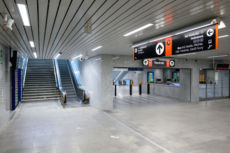 251219_vestibul Pankrác C_DPP_Petr_Hejna